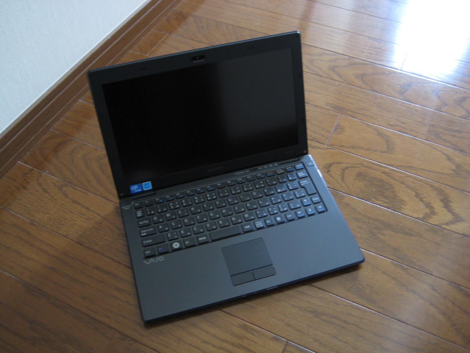 VAIO X (2)