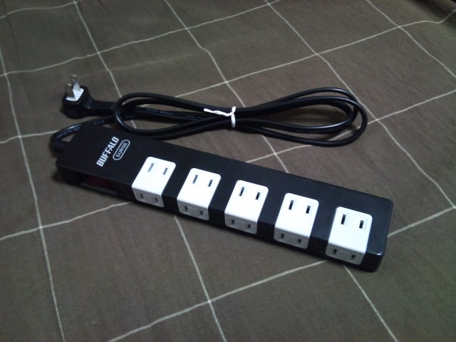 BUFFALO エコタップ 1500W (1)